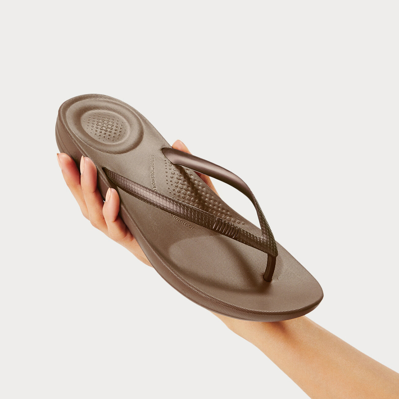 Iqushion Ergonomische Slippers voor Vrouwen Brons Original Brands